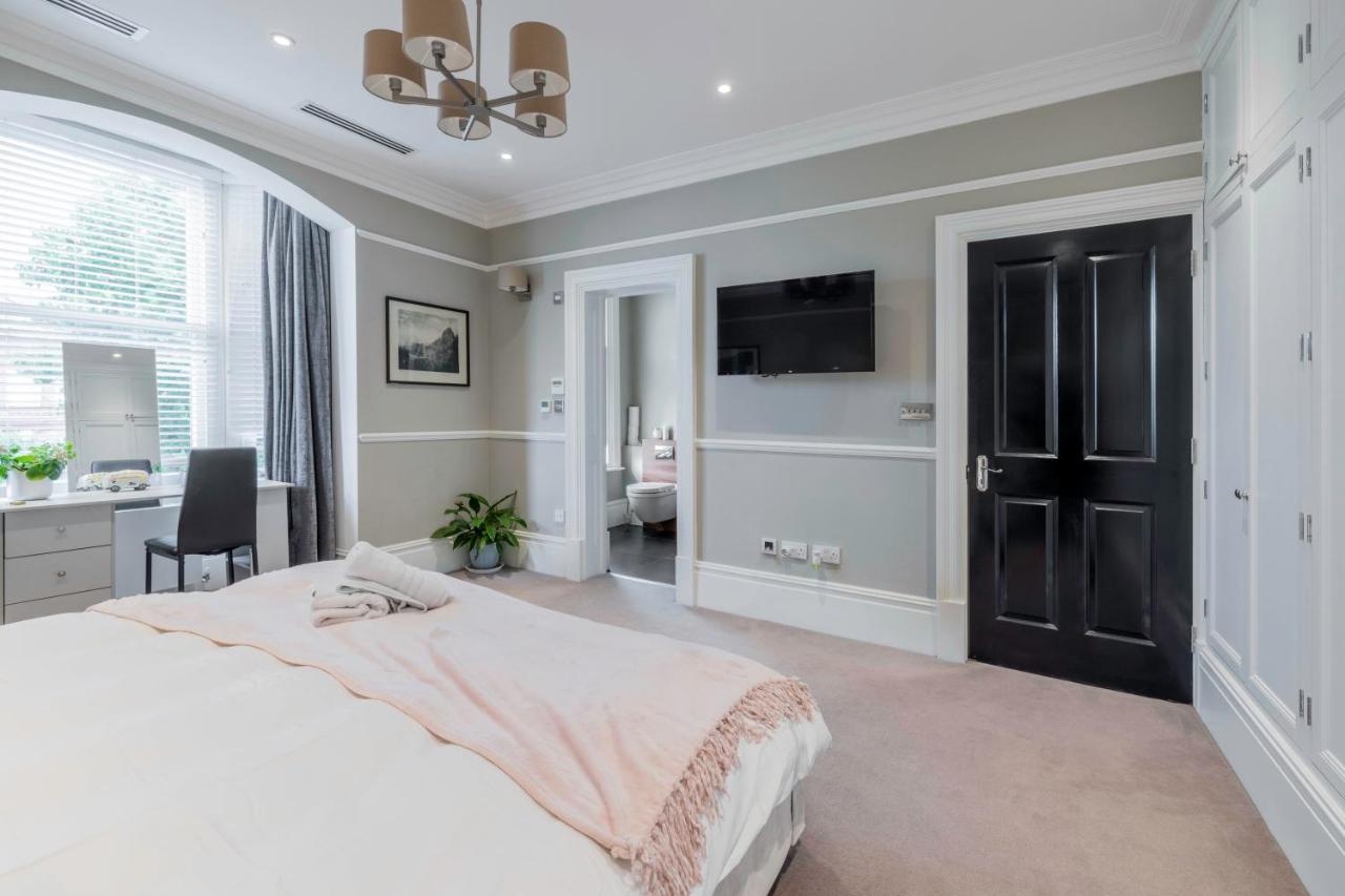 Dream House London With Gym, Cinema And Housekeeper Villa Ealing Luaran gambar