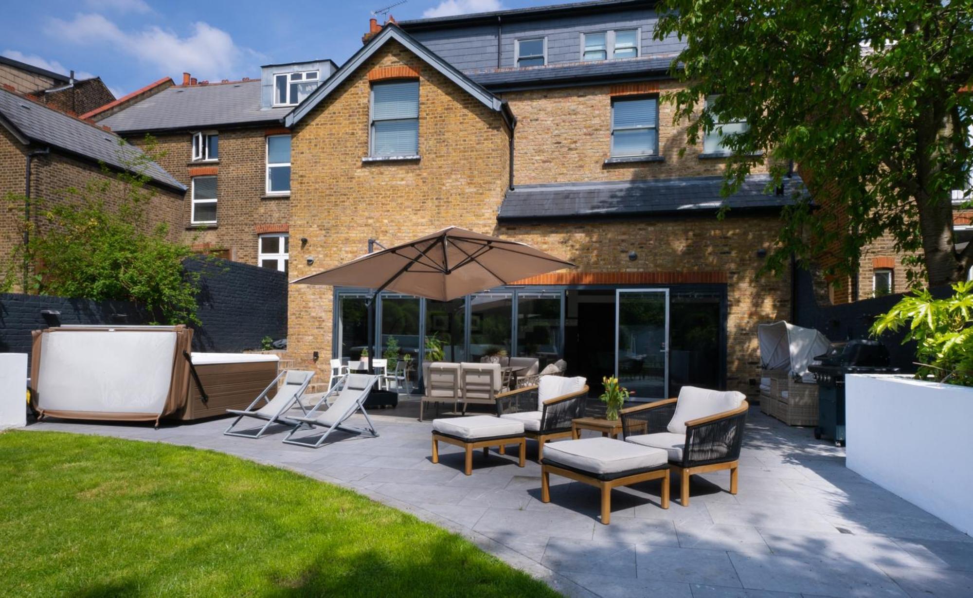 Dream House London With Gym, Cinema And Housekeeper Villa Ealing Luaran gambar
